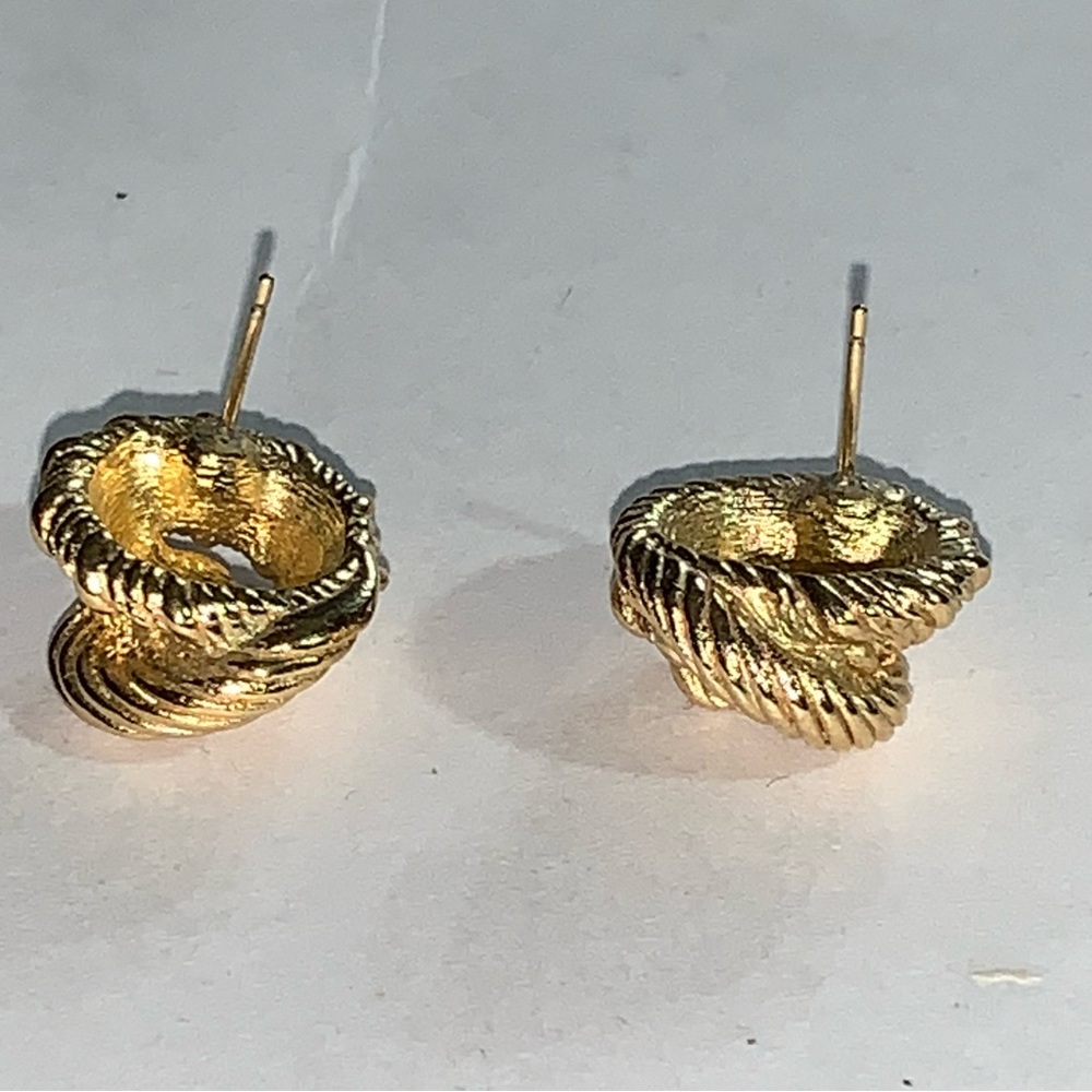 vintage CHRISTIAN DIOR 14k yellow gold plated ROPE KNOT stud post EARRINGS - Picture 7 of 10